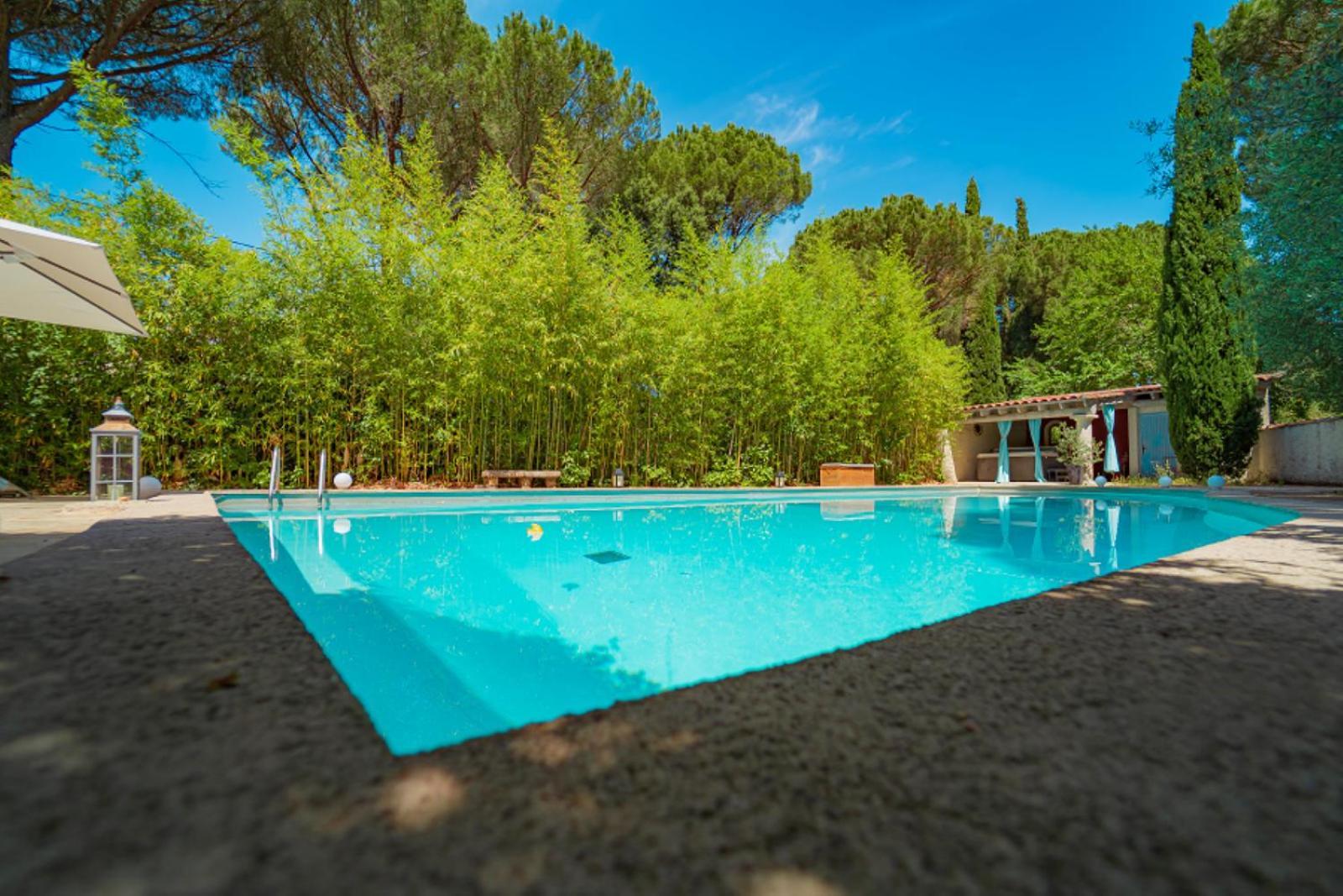 La Bastide Des Pins Bed and Breakfast Castillon-du-Gard Eksteriør billede